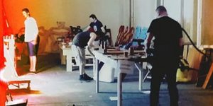 «ΚΑΤΟΙΚΩΝΤΑΣ ΤΟ ΜΠΑΓΚΕΙΟ: η αρχιτεκτονική ως κριτική»