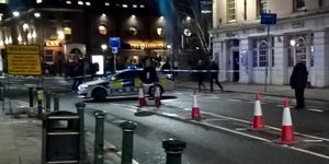 Τρόμαξαν όσοι ήταν σε θέατρο στο Μπέρμιγχαμ (Φωτογραφία: Twitter)