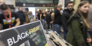Black Friday και στην Ελλάδα. Φωτογραφία: Eurokinissi