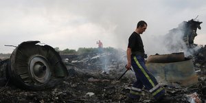 Οι ρωσόφιλοι αντάρτες συμφώνησαν να μεταβούν ερευνητές στο σημείο συντριβής του 