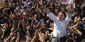 O ακροδεξιός υποψήφιος Ζαΐχ Μπολσονάρου (Φωτογραφία: ΑΡ) 