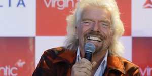 Αγνωστοι προσπάθησαν να εξαπατήσουν τον Μπράνσον (Φωτογραφία: AP/ Ted S. Warren)