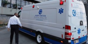 Ασθενοφόρο/ Φωτογραφία: AP