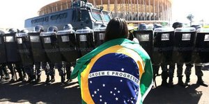 Γράμμα Έλληνα από τη Βραζιλία: «Μην έρθετε στο Μουντιάλ -Εδώ υπάρχει μόνο φτώχει