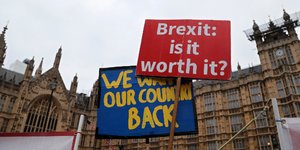  (AP Photo/Frank Augstein)