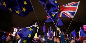 Κρίσιμη μέρα για την Βρετανία. Φωτογραφία: AP