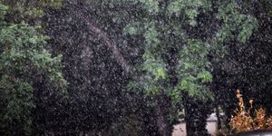 Βροχή και την Τετάρτη (Φωτογραφία: EUROKINISSI/ ΓΙΑΝΝΗΣ ΠΑΝΑΓΟΠΟΥΛΟΣ)