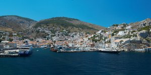 (το λιμάνι της Ύδρας)
