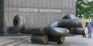 Θα συνεχίσει να δέχεται κρατικά ομόλογα της Ελλάδας η Bundesbank