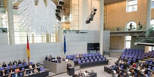 ΦΩΤΟΓΡΑΦΙΑ: ΑΠΕ-ΜΠΕ