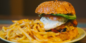 Που θα βρείτε τα καλύτερα μπέργκερ της Αθήνας [λίστα]