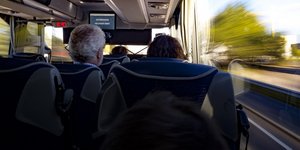 Ανακαλύπτουμε τη σχέση της ποίησης με τον αστικό χώρο