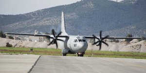Tρεις αερομεταφορές ασθενών από την Κω στο Ηράκλειο/ Φωτογραφία: ΚΟΝΤΑΡΙΝΗΣ ΓΙΩΡΓΟΣ/ Eurokinissi