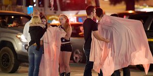 Τουλάχιστον 200 άτομα βρίσκονταν στο μπαρ-ρεστοράν την ώρα της επίθεσης (Φωτογραφία: ΑΡ/Mark J. Terrill)