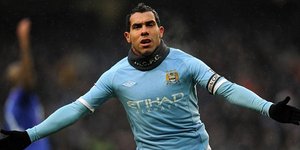 Κάρλος Τέβες