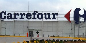 Ανοίγει τις πόρτες του το ανανεωμένο Υπερμάρκετ Carrefour Μακεδονία