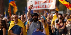 Οι Καταλανοί αυτονομιστές δεν φαίνονται διατεθειμένοι να κάνουν πίσω (Φωτογραφία: ΑΡ)