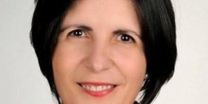 Αυτή είναι η μεταβατική «πρωθυπουργός» στα Κατεχόμενα