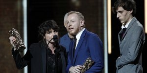 Οι παραγωγοί της ταινίας «120 χτύποι το λεπτό» (Φωτογραφία: ΑΠΕ/  EPA/YOAN VALAT)