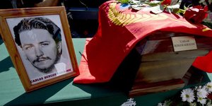 Εξι θύματα της χούντας του Πινοτσέτ κηδεύτηκαν χθες στη Χιλή. Ηταν αγνοούμενοι α