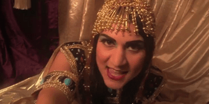 Τι θα ανέβαζαν ιστορικά πρόσωπα στο youtube αν υπήρχε εδώ και αιώνες [βίντεο]