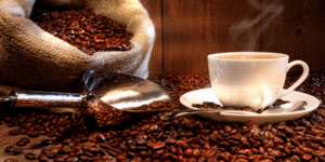 Πώς να κάνετε τον καφέ σας «δυναμίτη»: Το μυστικό είναι στο βούτυρο [βίντεο]