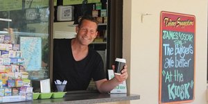 Οι καλοί τρόποι ανταμείβονται -Καφετέρια χρεώνει λιγότερο τους ευγενικούς πελάτε