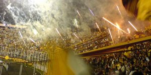 Διπλή εισβολή οπαδών στην Κολομβία [βίντεο]