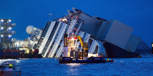 Το Costa Concordia δημιουργεί ελπίδες: Χιλιάδες εργάτες στο λιμάνι της Γένοβας π