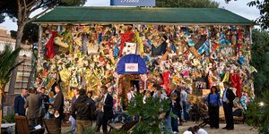 Απίστευτο ξενοδοχείο από σκουπίδια στη Μαδρίτη [εικόνες]