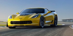 Η Corvette Z06 έχει 660 άλογα κλειστή και 635 ανοιχτή