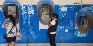 Στην Κούβα ξεκίνησε λαϊκή συζήτηση για το Σύνταγμα (Φωτογραφία: ΑP/ Desmond Boylan)