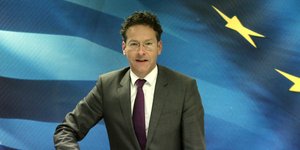 Ντάισελμπλουμ: Μετά το καλοκαίρι θα μιλήσουμε για το ελληνικό χρέος και το τρίτο