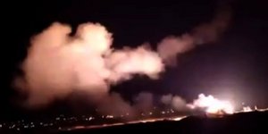 Οι ισραηλινοί πύραυλοι έπληξαν στόχους κοντά στη Δαμασκό (Φωτογραφία: SANA via AP)