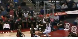 Οι 10 καλύτερες φάσεις από τους αγώνες της Κυριακής στο ΝΒΑ [βίντεο]