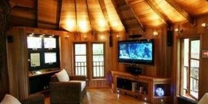 Έλληνας αγόρασε ένα από τα ακριβότερα δεντρόσπιτα του κόσμου!