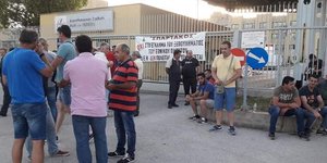 Μέλη της ΓΕΝΟΠ ΔΕΗ στον ΑΗΣ Μελίτης στη Φλώρινα/ Φωτογραφία: ΑΠΕ-ΜΠΕ