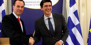 Νέος εκπρόσωπος Τύπου του ΥΠΕΞ ο Κωνσταντίνος Κούτρας - Του παρέδωσε τη σκυτάλη