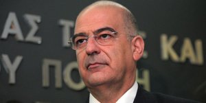 Δένδιας: Υπήρξαν διεφθαρμένοι αστυνομικοί που είχαν σχέσεις με την Χρυσή Αυγή
