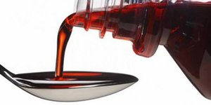 Τυπικό αναλγητικό σιρόπι / Φωτογραφία: Facebook