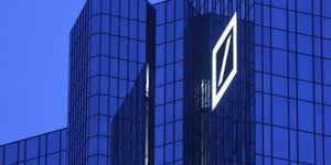 Tα γραφεία της Deutsche Bank στη Φρανκφούρτη/Φωτογραφία: ΑΡ