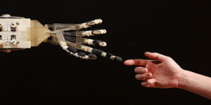 To πρώτο επιδέξιο ρομποτικό χέρι είναι πλέον γεγονός [εικόνες]