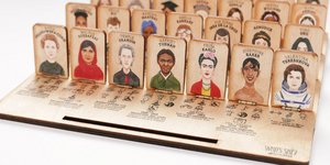 Το επιτραπέζιο «Who is she». Φωτογραφία: Kickstarter