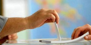 Εκλογικό θρίλερ μεταξύ Ν.Δ – ΣΥΡΙΖΑ δίνουν οι δημοσκοπήσεις
