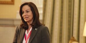 Διαμαντοπούλου: Να μην δαιμονοποιείτε τον ΣΥΡΙΖΑ