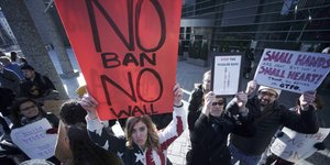 Φωτογραφία: AP/ Eugene Hoshiko