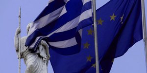 Το ερώτημα αν η Ελλάδα χρειάζεται ένα νέο δίχτυ ασφαλείας μετά το τέλος του προγράμματος θέτει η FAZ/ Φωτογραφία: Eurokinissi