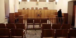 Αναστέλλονται όλοι οι φυσικοί πλειστηριασμοί (Φωτογραφία: EUROKINISSI/ΘΑΝΑΣΗΣ ΚΑΛΛΙΑΡΑΣ)