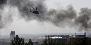 Το πυροβολικό «χτύπησε» για πρώτη φορά το Ντόνετσκ -Τουλάχιστον 74 νεκροί πολίτε