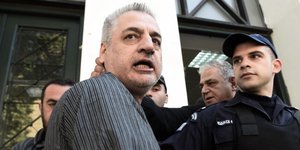 Πατέρας Δώρας Ζέμπερη